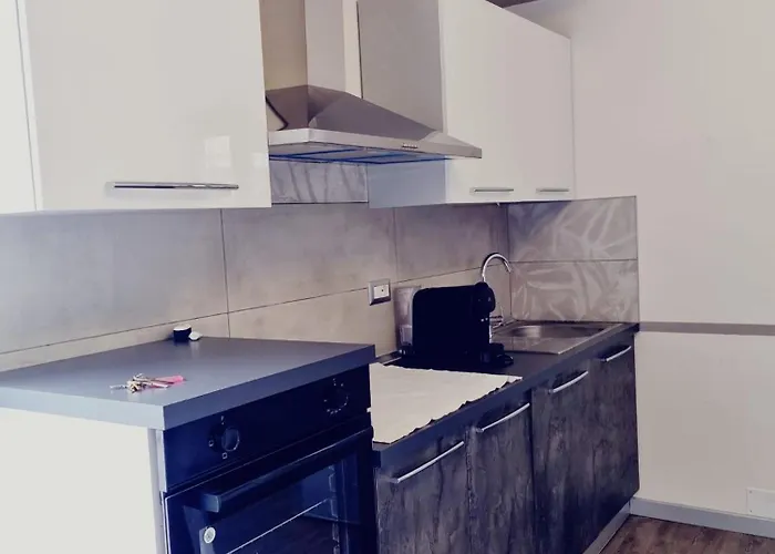 The - Casa * Dormelletto