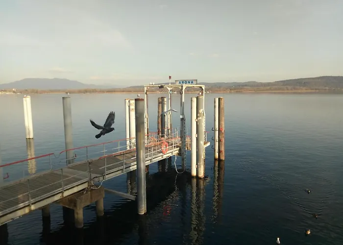 The - Casa Feriehus Dormelletto